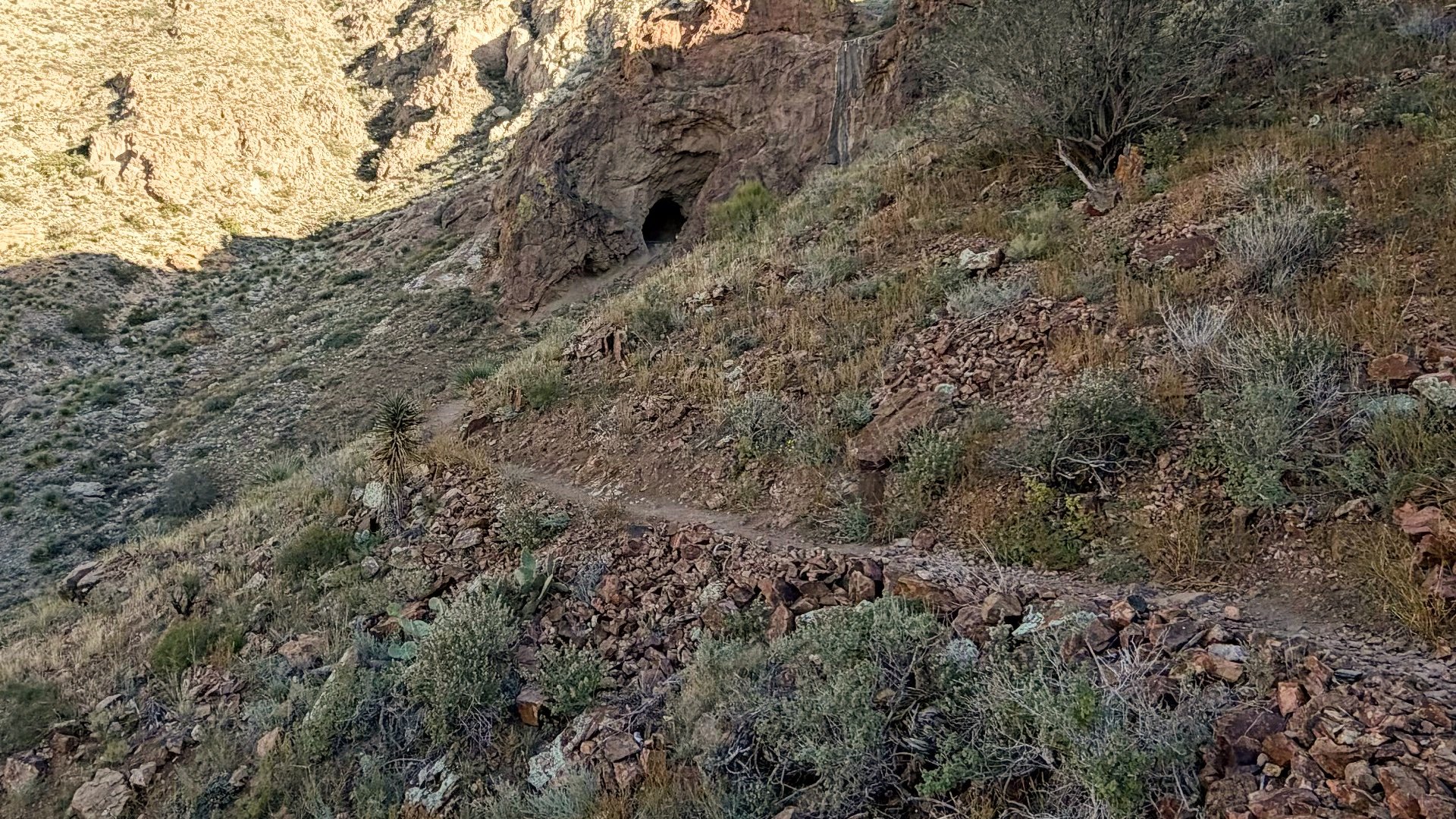 Aztec Caves Trail Directions 10