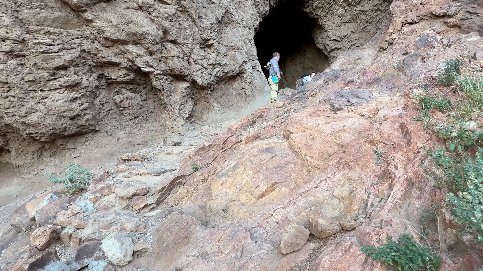 Aztec Caves Trail Directions 12