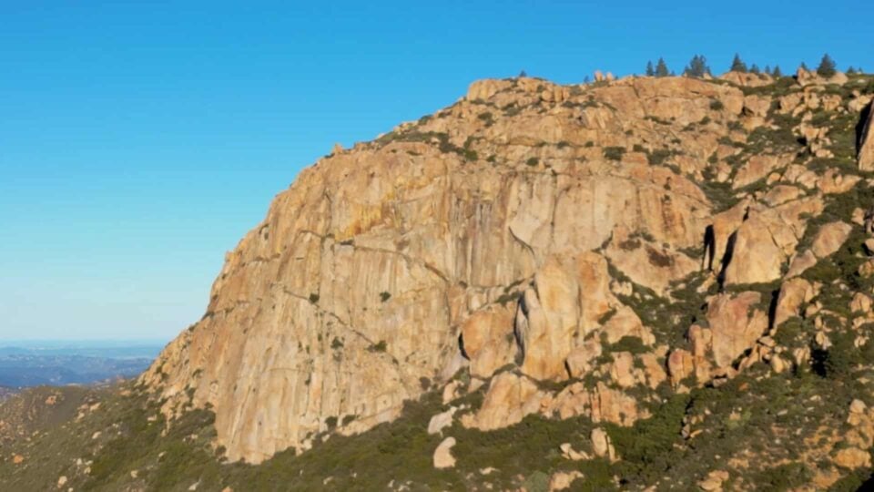 Corte Madera Featured