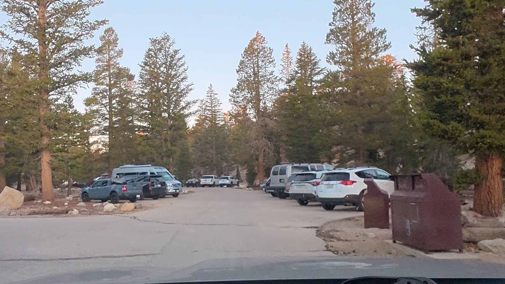 Cottonwood Lakes Parking Lot