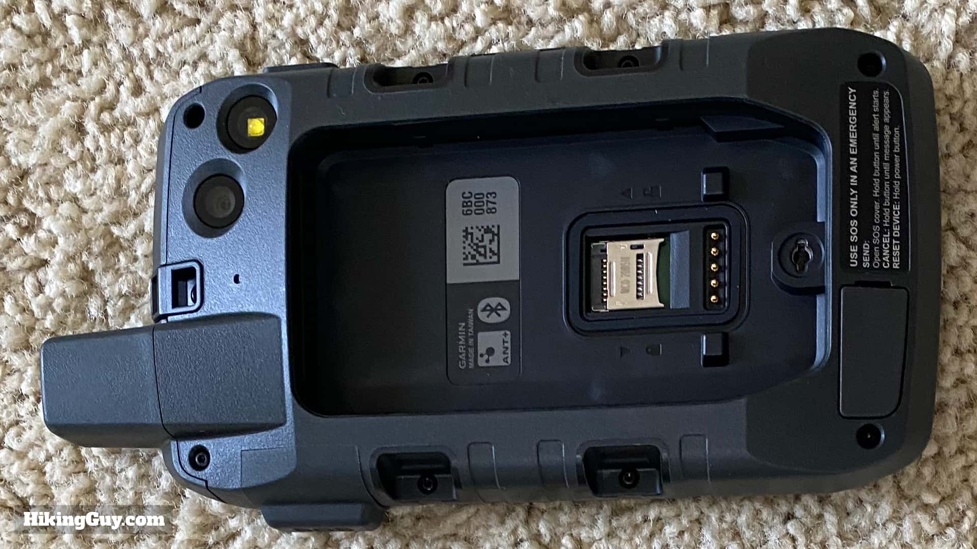 Garmin Montana 750 Unboxing 4