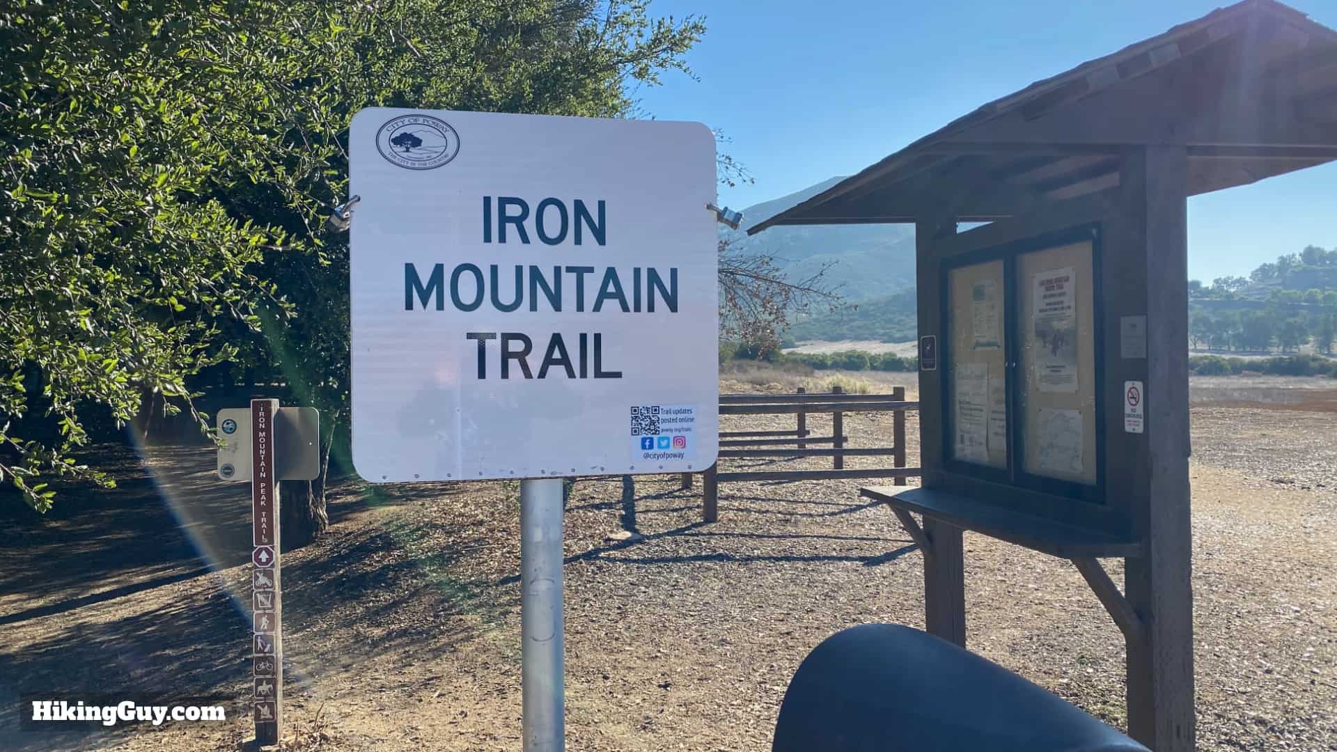 Hike Iron Mountain (San Diego)
