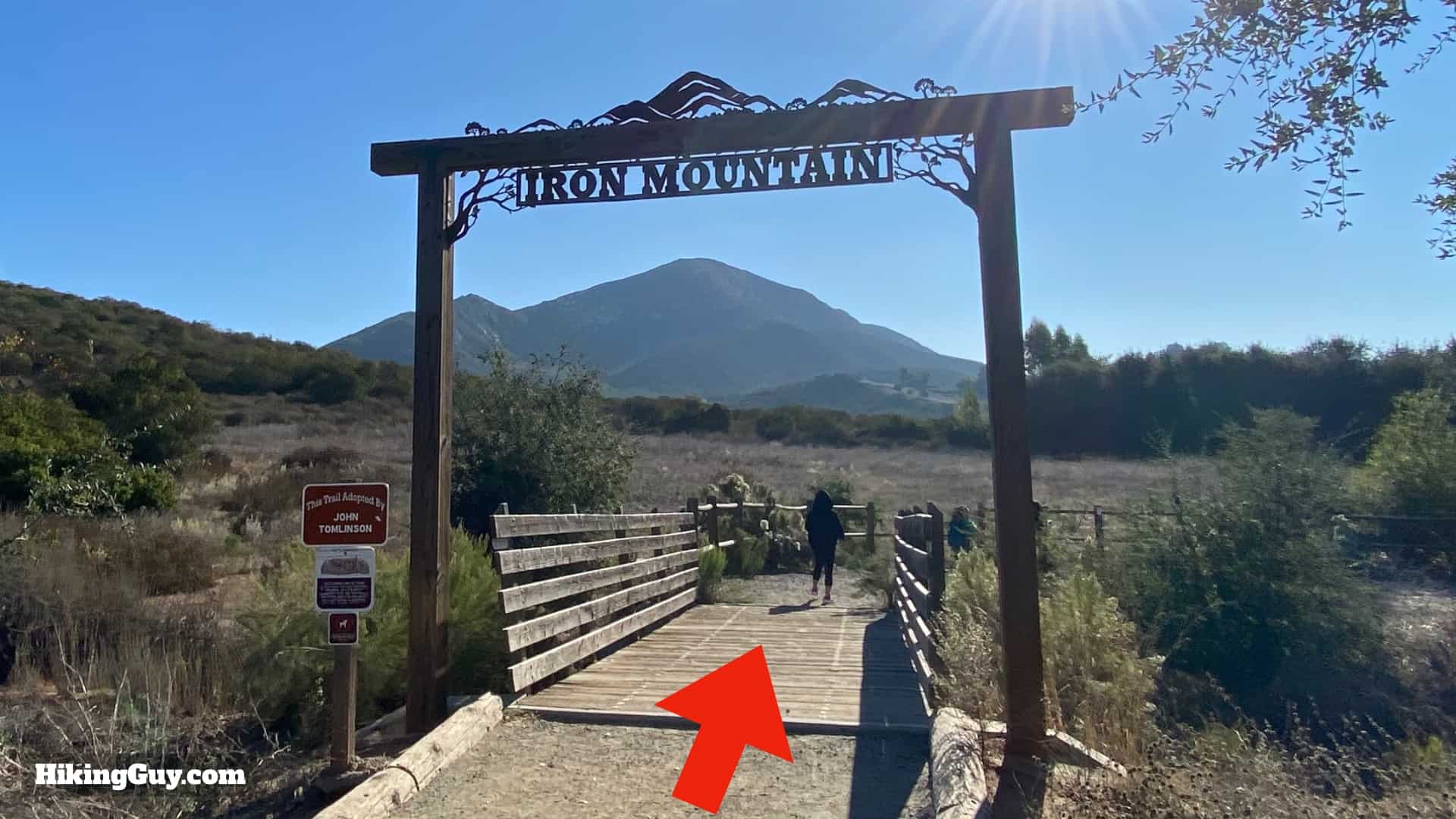 Hike Iron Mountain (San Diego)