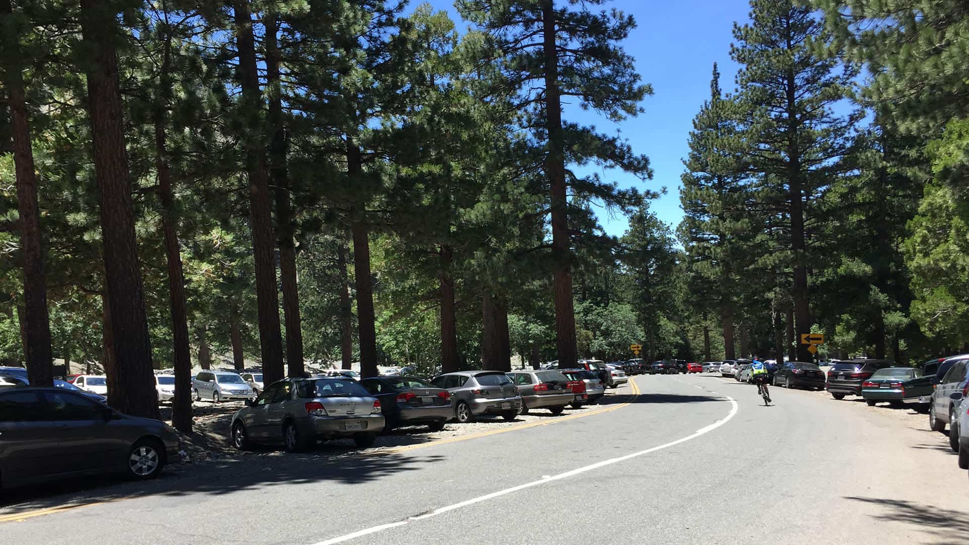 mt baldy hike parking