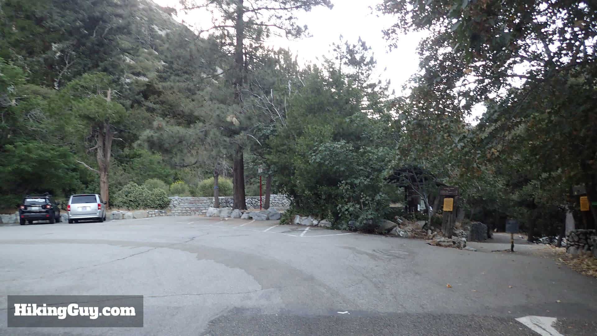 Icehouse Canyon Trailhead parking lot